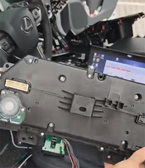 cg100x-calibrate-lexus-r7f701441-mileage-by-can-mode-2