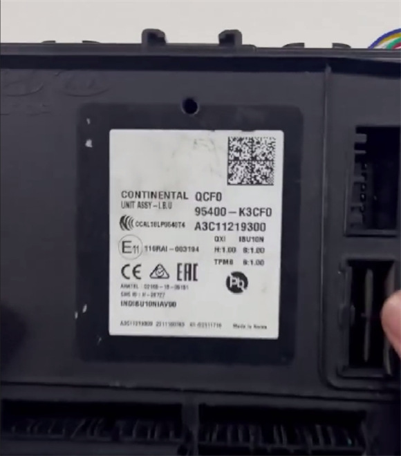cg100x-clone-hyundai-venue-bladekey-r7f701033-1